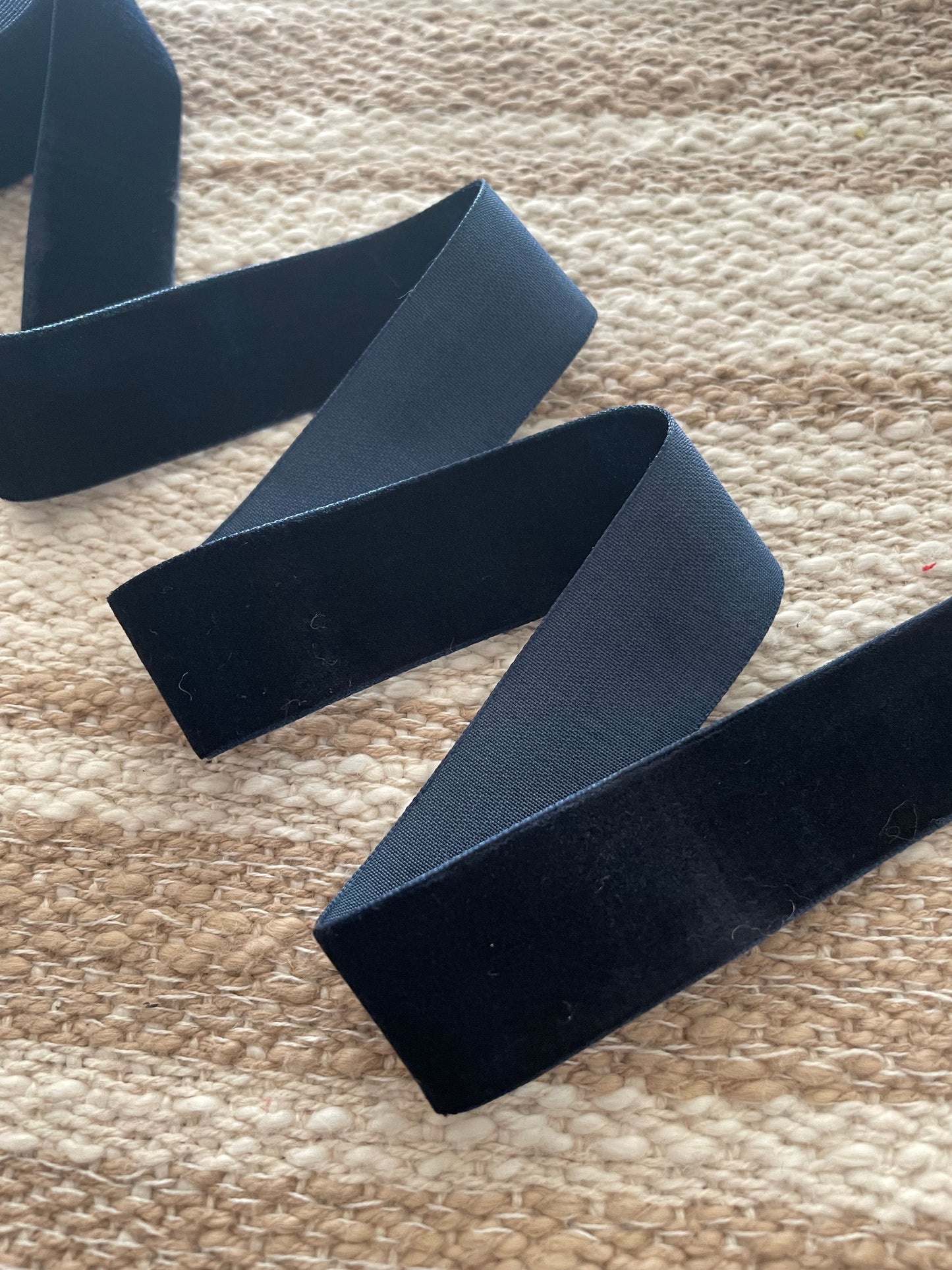 1” x 5 yards Velvet Ribbon