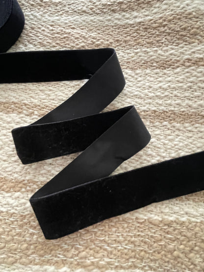 1” x 5 yards Velvet Ribbon